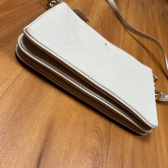 Kate Spade Elegant Cream Crossbody Bag - Picture 7 of 14